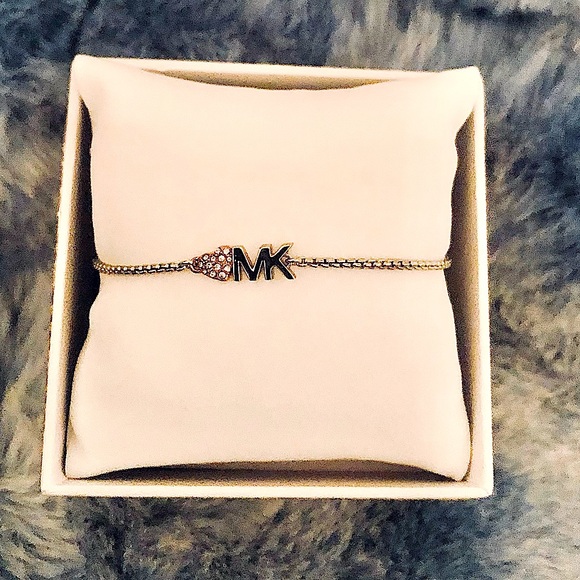 NIB Michael Kors Women's Two-Tone Brass Chain Bracelet - Picture 3 of 7